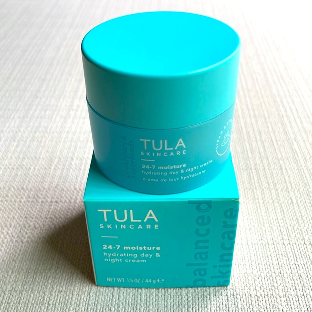 🦋TULA Skincare 24-7 Moisture Hydrating Day & Night Cream